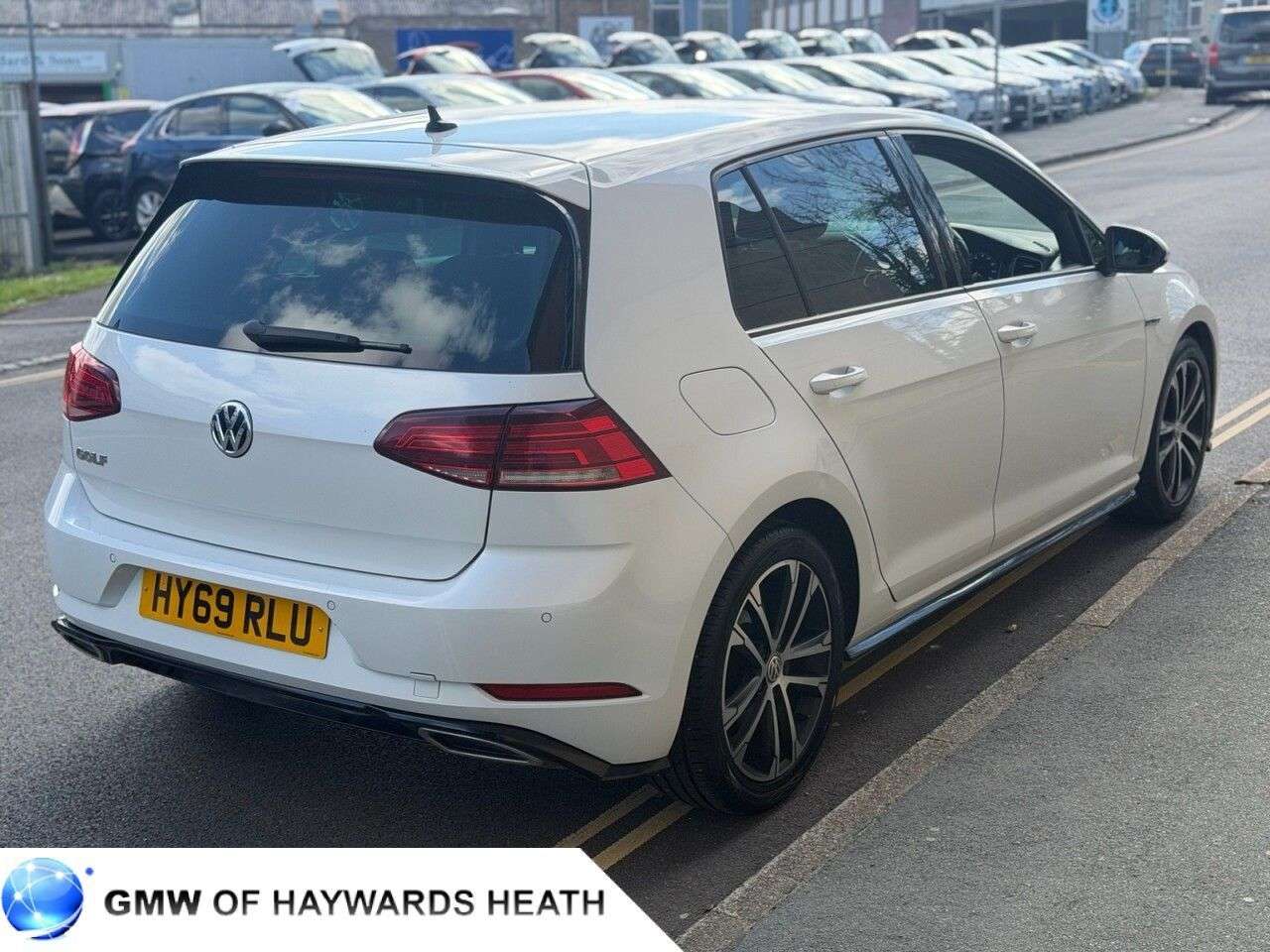 A 2019 VOLKSWAGEN GOLF 1.5 TSI EVO R-Line Hatchback 5dr Petrol Manual Euro 6 (s/s) (150 ps) A 2019 VOLKSWAGEN GOLF 1.5 TSI EVO R-Line Hatchback 5dr Petrol Manual Euro 6 (s/s) (150 ps)