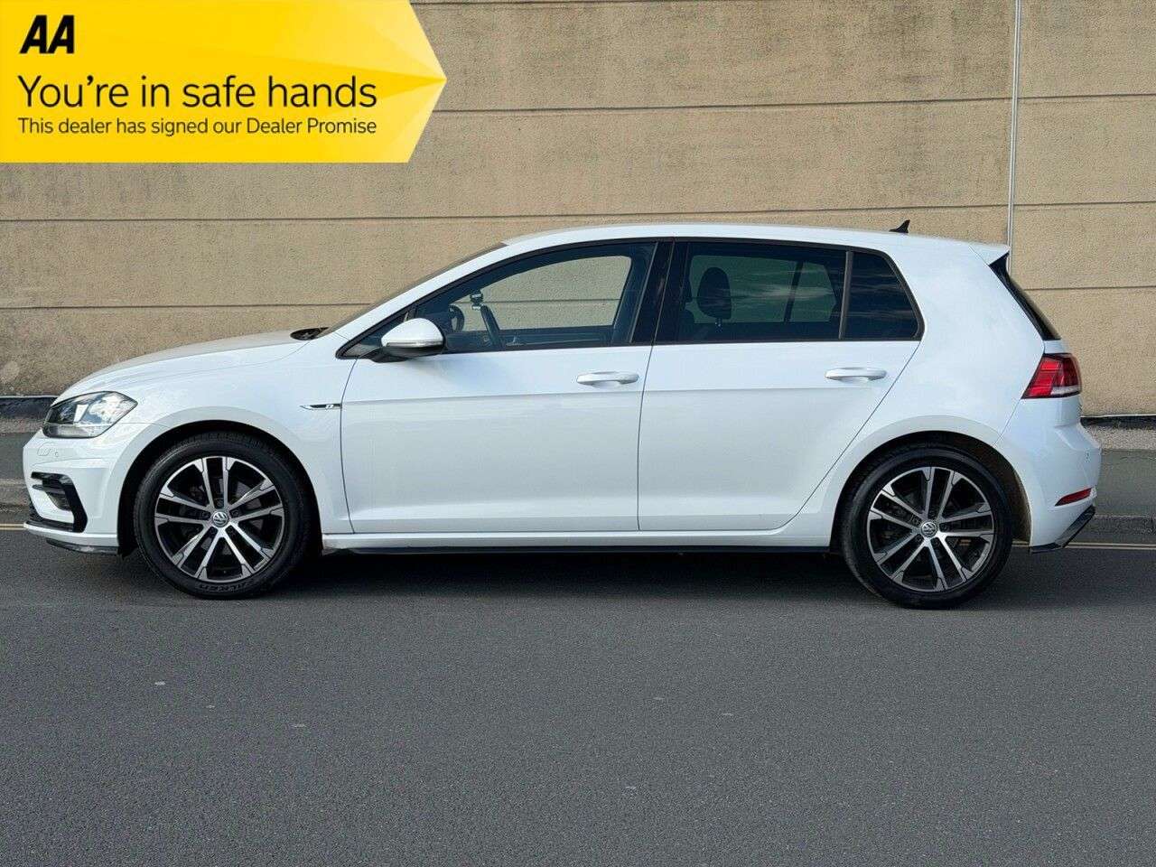 2019 VOLKSWAGEN GOLF 2019 VOLKSWAGEN GOLF