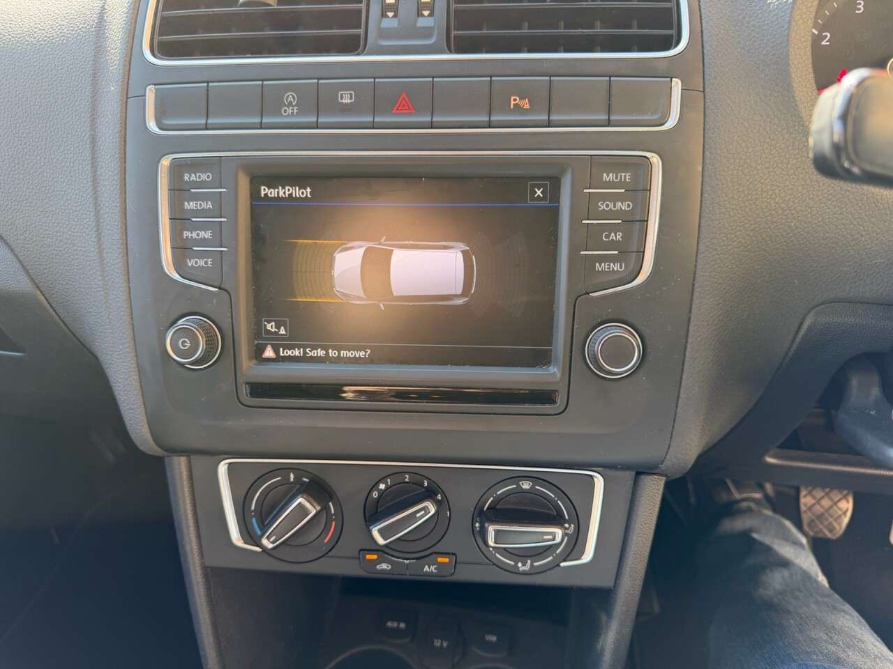 2017 VOLKSWAGEN POLO 2017 VOLKSWAGEN POLO