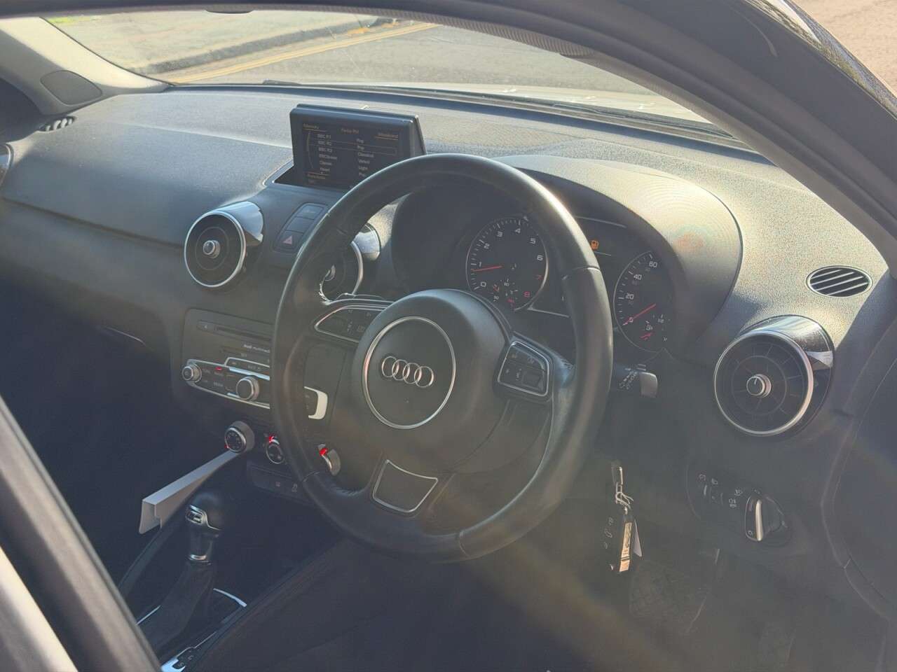 2014 AUDI A1 2014 AUDI A1