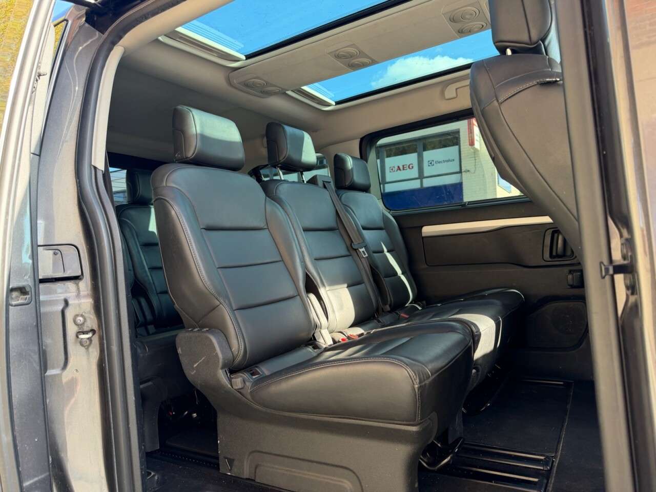 2018 PEUGEOT TRAVELLER 2018 PEUGEOT TRAVELLER