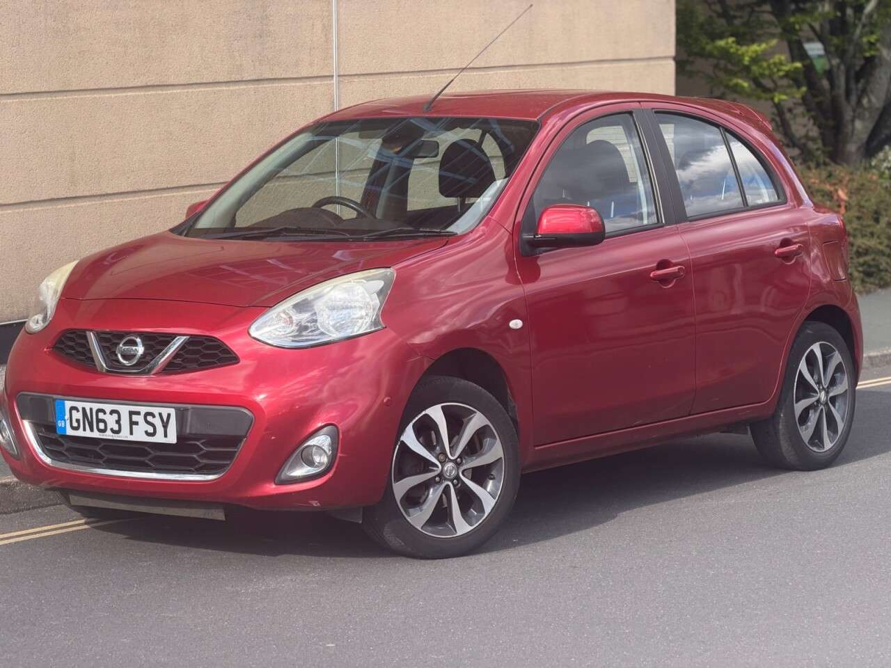 A 2013 NISSAN MICRA 1.2 Tekna Hatchback 5dr Petrol Manual Euro 5 (80 ps) A 2013 NISSAN MICRA 1.2 Tekna Hatchback 5dr Petrol Manual Euro 5 (80 ps)