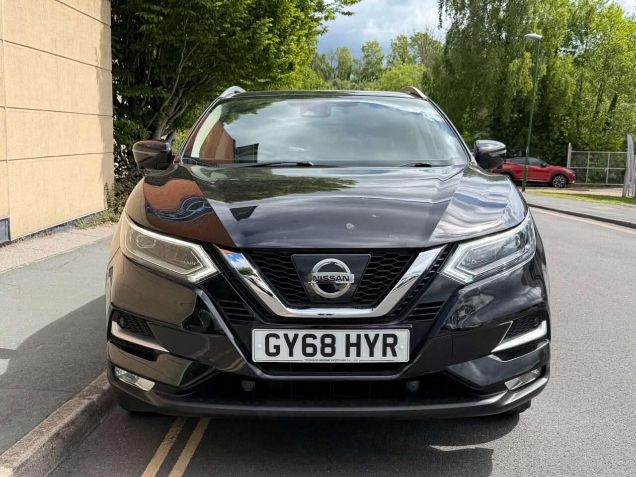 A 2018 NISSAN QASHQAI 1.2 DIG-T Tekna SUV 5dr Petrol Manual Euro 6 (s/s) (115 ps) A 2018 NISSAN QASHQAI 1.2 DIG-T Tekna SUV 5dr Petrol Manual Euro 6 (s/s) (115 ps)