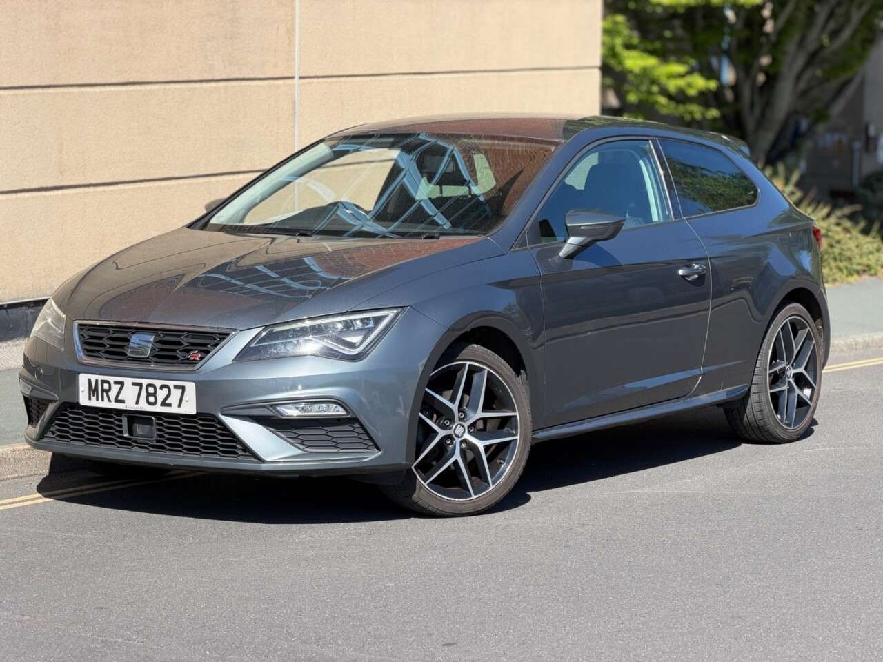 A 2017 SEAT LEON 1.4 TSI FR Titanium Technology Sport Coupe 3dr Petrol Manual Euro 6 (s/s) ( A 2017 SEAT LEON 1.4 TSI FR Titanium Technology Sport Coupe 3dr Petrol Manual Euro 6 (s/s) (