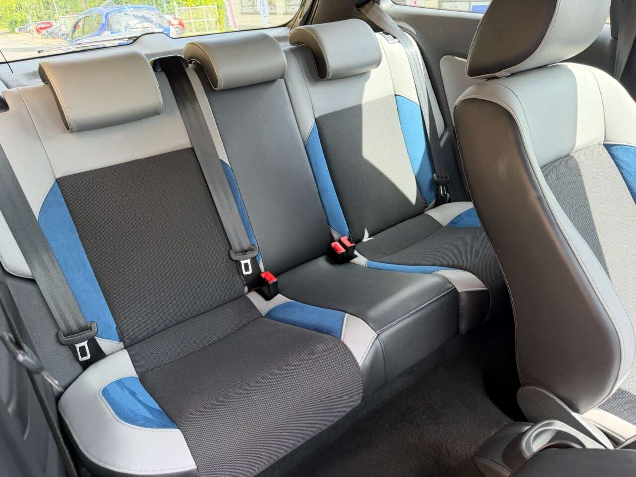 2017 VOLKSWAGEN POLO 2017 VOLKSWAGEN POLO
