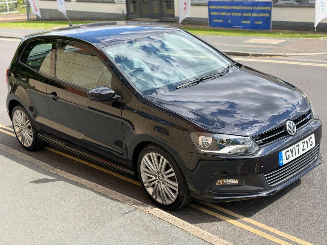 2017 VOLKSWAGEN POLO 2017 VOLKSWAGEN POLO