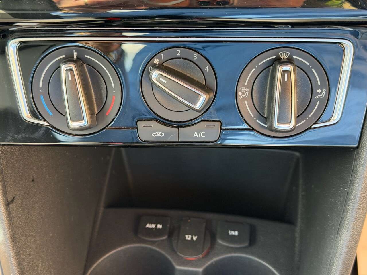 2017 VOLKSWAGEN POLO 2017 VOLKSWAGEN POLO