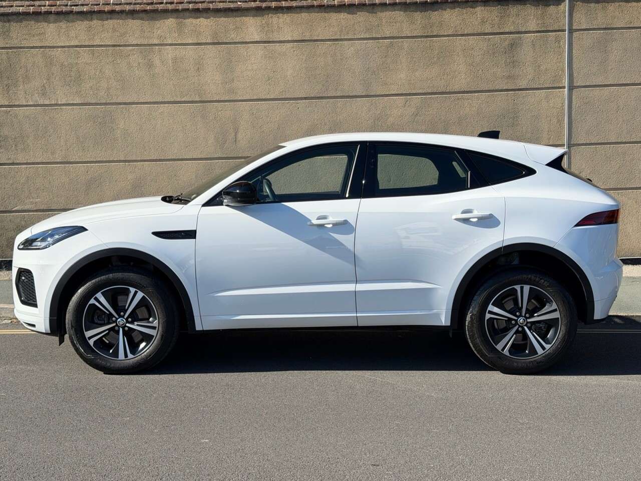 2023 JAGUAR E-PACE 2023 JAGUAR E-PACE