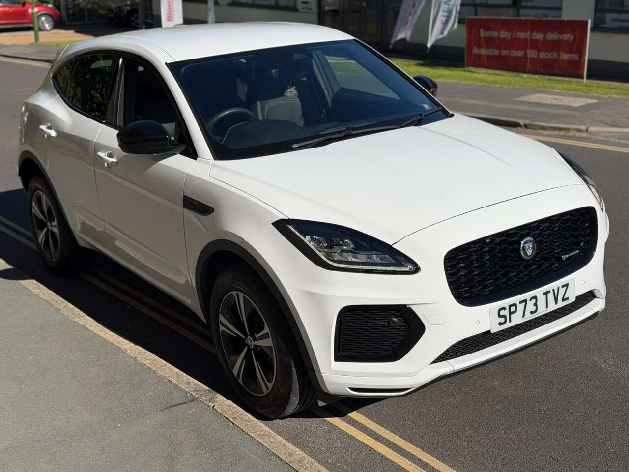 A 2023 JAGUAR E-PACE 2.0 D204 MHEV R-Dynamic S SUV 5dr Diesel Auto AWD Euro 6 (s/s) (204 ps) A 2023 JAGUAR E-PACE 2.0 D204 MHEV R-Dynamic S SUV 5dr Diesel Auto AWD Euro 6 (s/s) (204 ps)