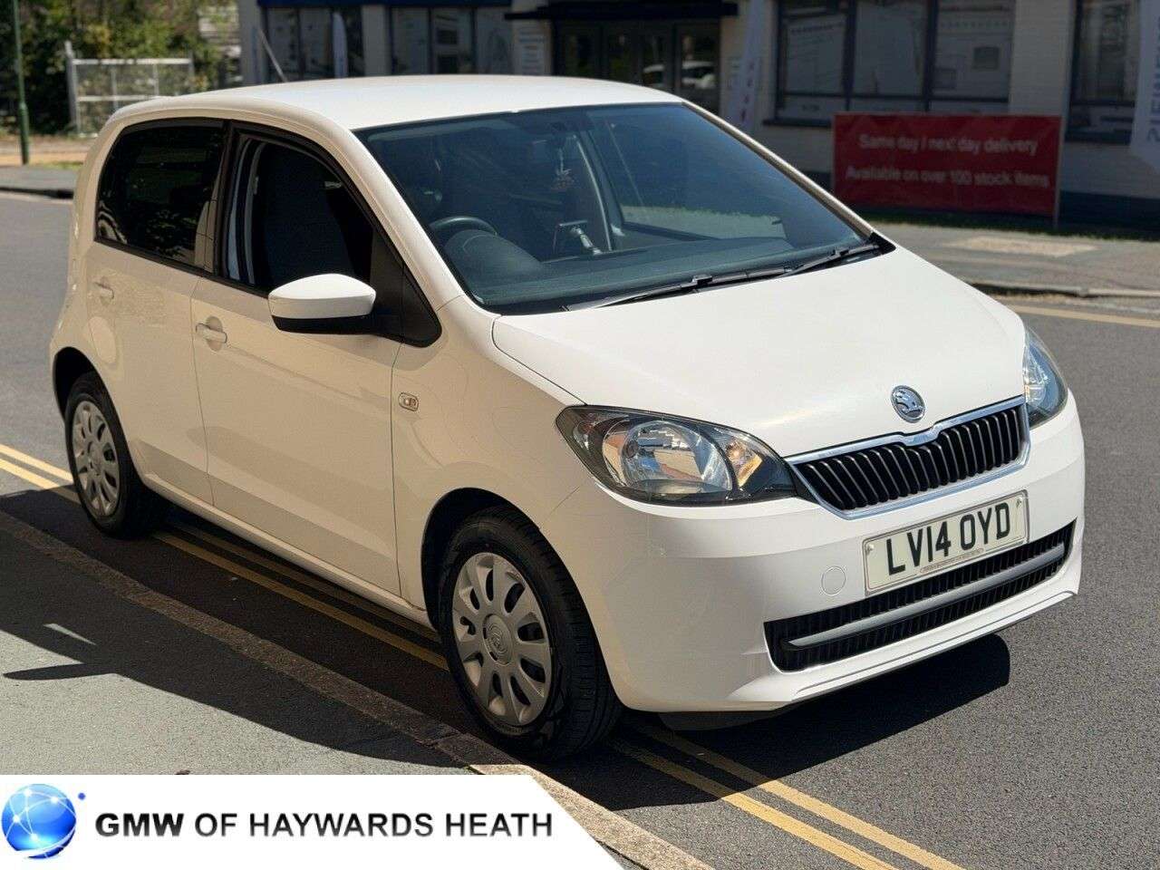 A 2014 SKODA CITIGO 1.0 MPI SE Hatchback 5dr Petrol Manual Euro 5 (60 ps) A 2014 SKODA CITIGO 1.0 MPI SE Hatchback 5dr Petrol Manual Euro 5 (60 ps)