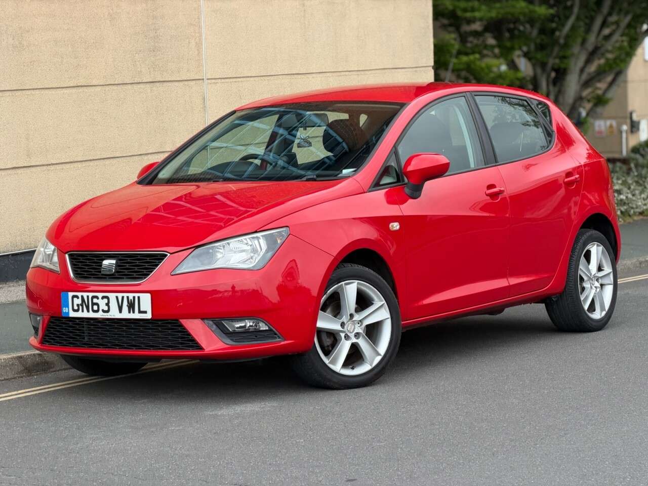 A 2013 SEAT IBIZA 1.4 Toca Hatchback 5dr Petrol Manual Euro 5 (85 ps) A 2013 SEAT IBIZA 1.4 Toca Hatchback 5dr Petrol Manual Euro 5 (85 ps)