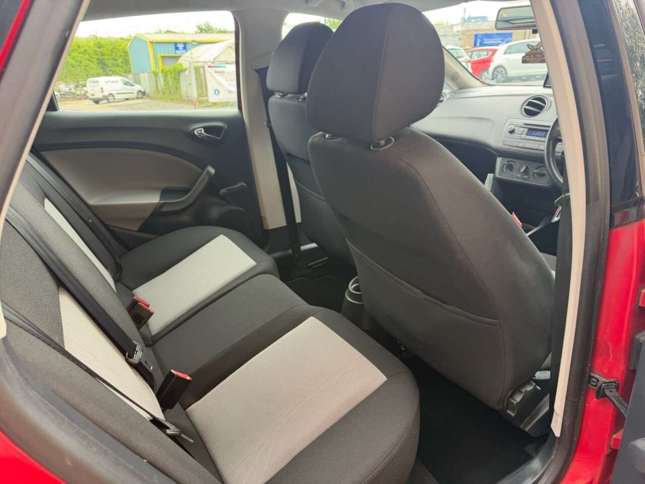 2013 SEAT IBIZA 2013 SEAT IBIZA