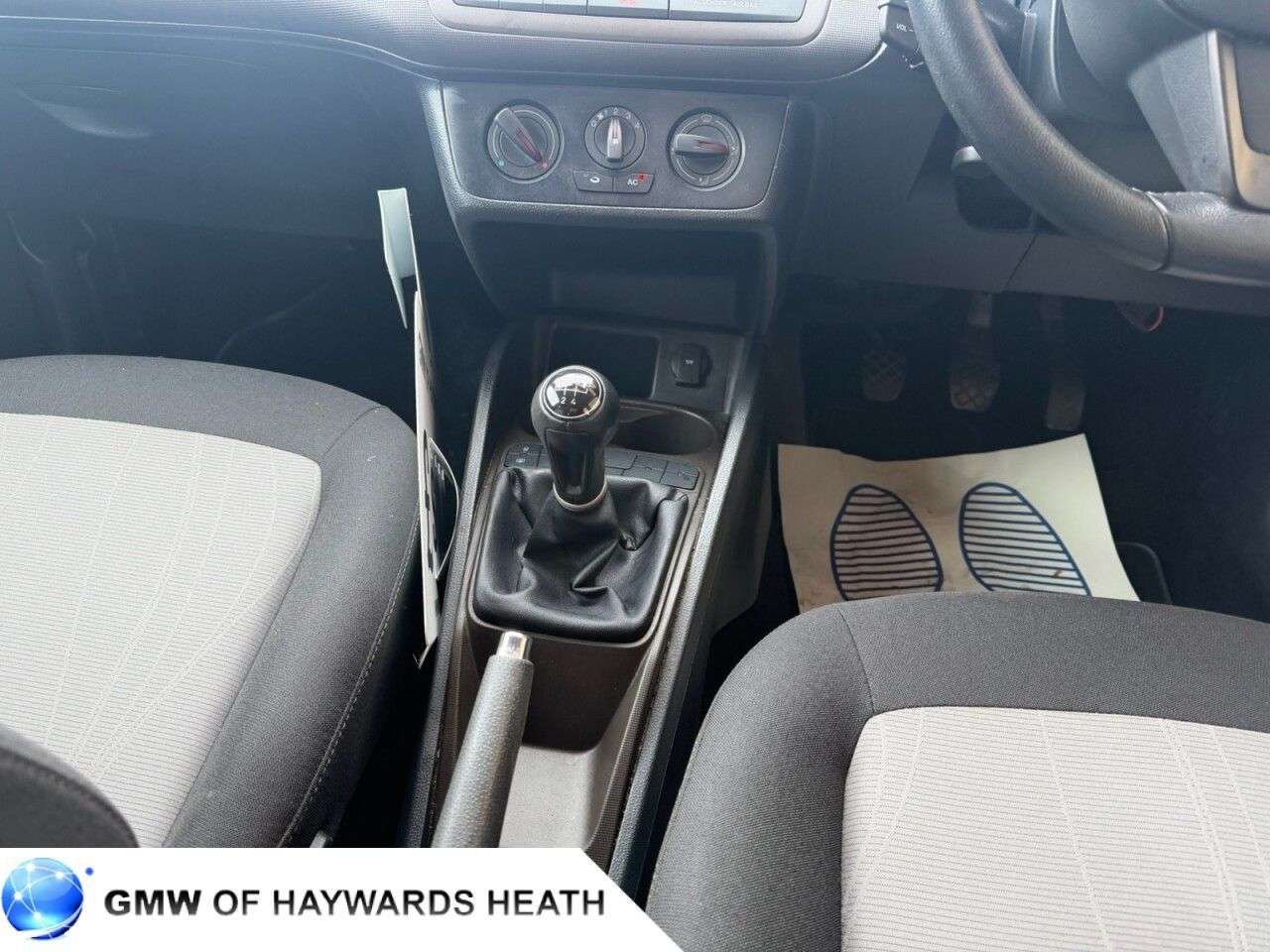 2013 SEAT IBIZA 2013 SEAT IBIZA