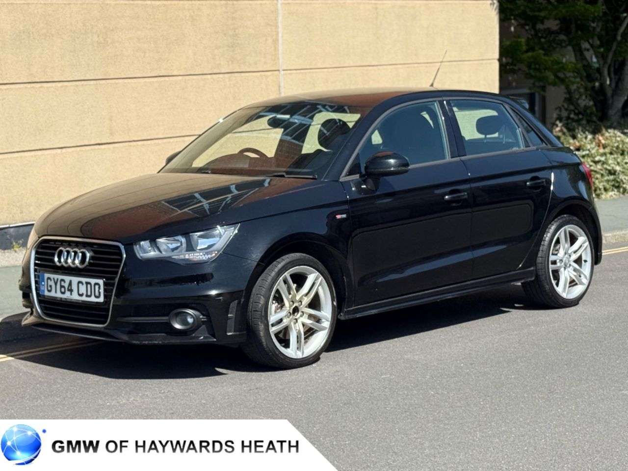 A 2014 AUDI A1 1.4 TFSI CoD S line Sportback 5dr Petrol Manual Euro 5 (s/s) (140 ps) A 2014 AUDI A1 1.4 TFSI CoD S line Sportback 5dr Petrol Manual Euro 5 (s/s) (140 ps)