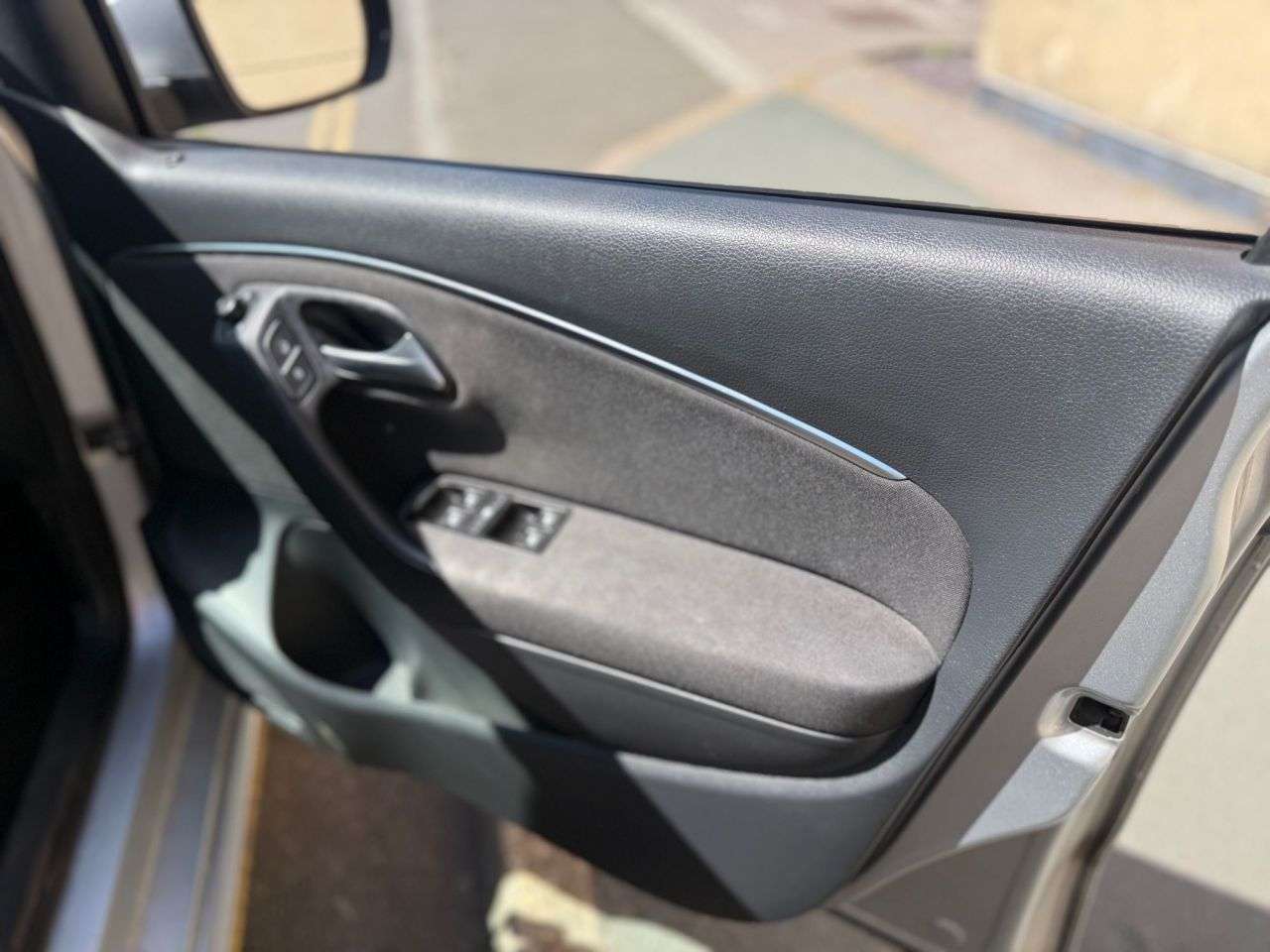 2015 VOLKSWAGEN POLO 2015 VOLKSWAGEN POLO