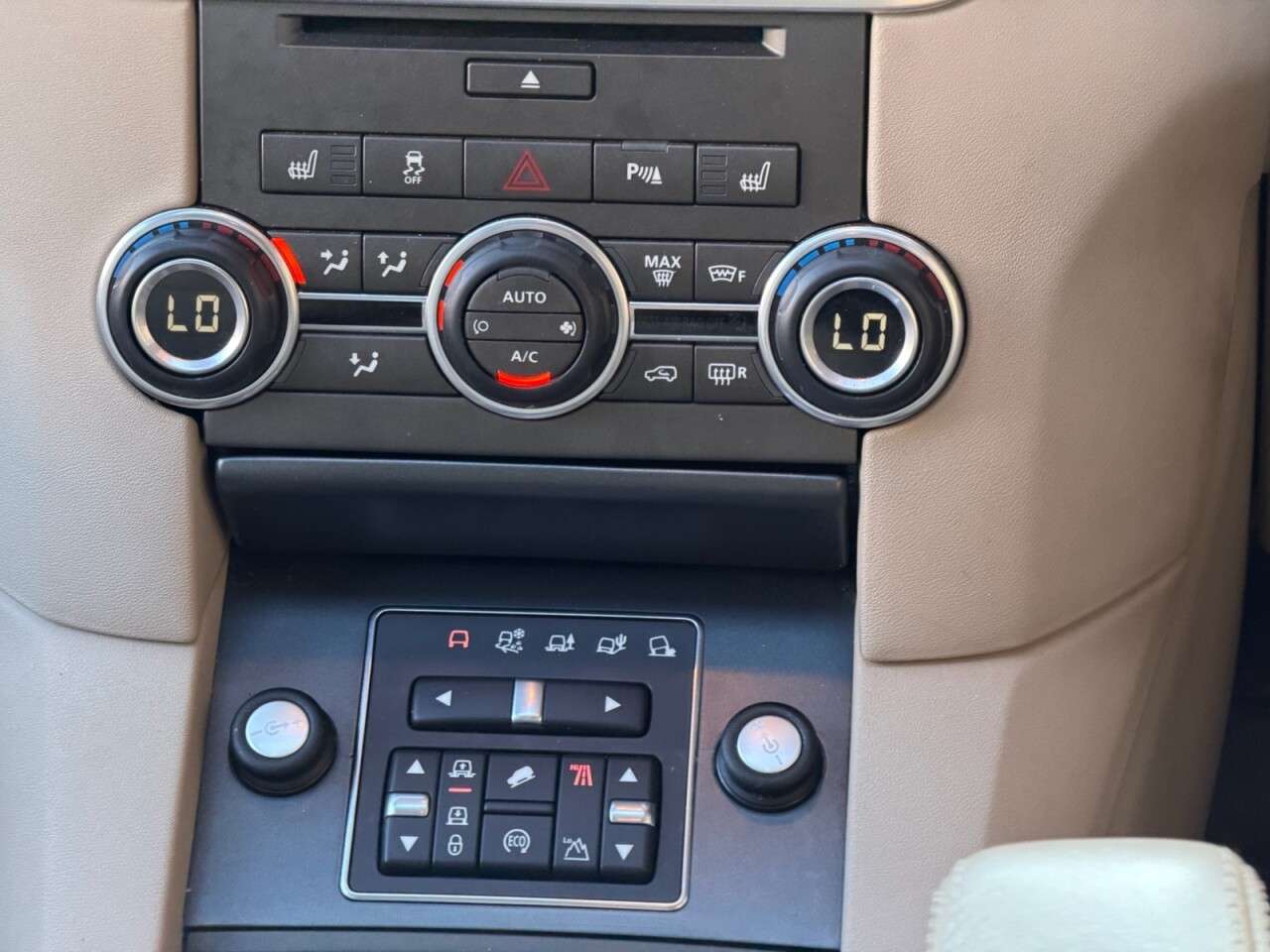 2014 LAND ROVER DISCOVERY 4 2014 LAND ROVER DISCOVERY 4