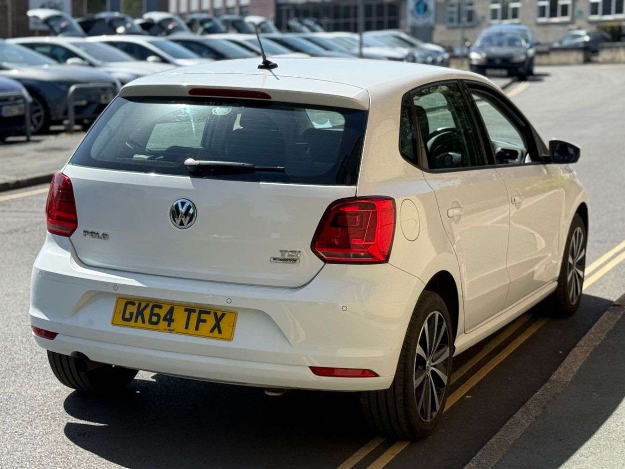 2014 VOLKSWAGEN POLO 2014 VOLKSWAGEN POLO