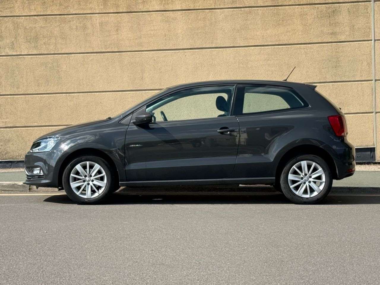 2015 VOLKSWAGEN POLO 2015 VOLKSWAGEN POLO