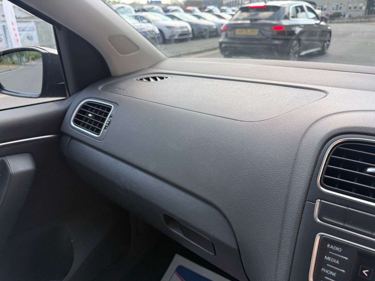 2015 VOLKSWAGEN POLO 2015 VOLKSWAGEN POLO
