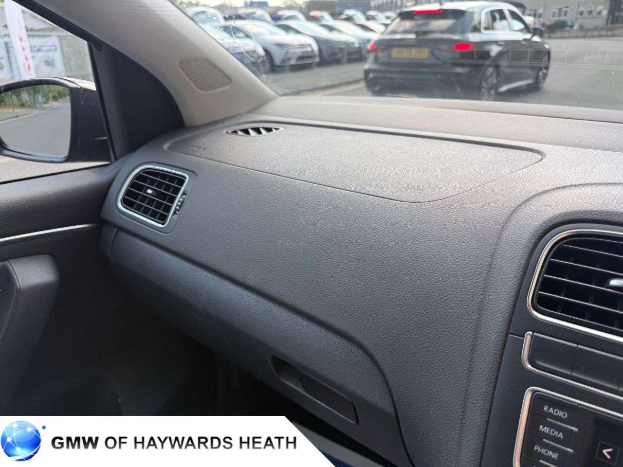 2015 VOLKSWAGEN POLO 2015 VOLKSWAGEN POLO