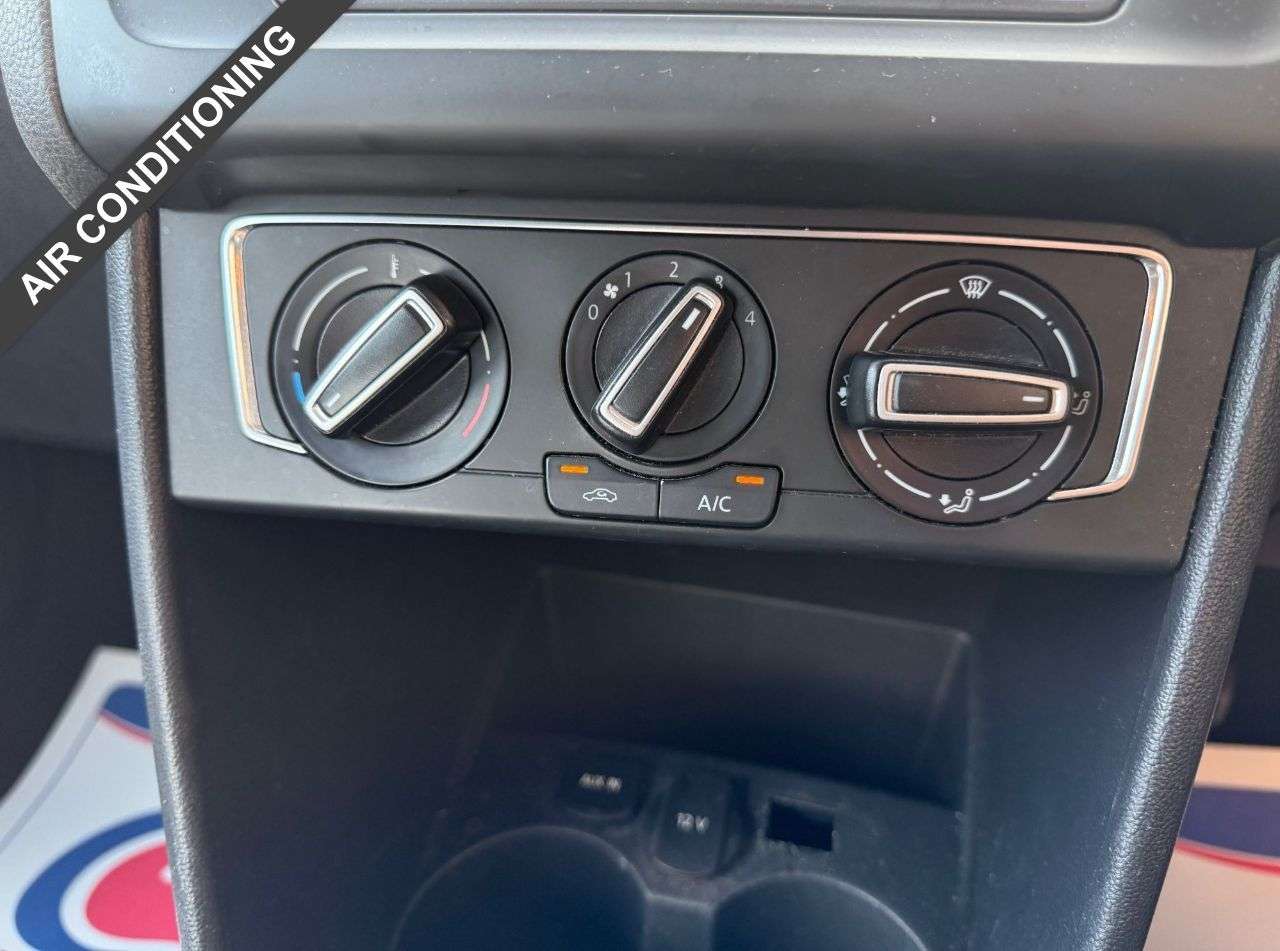 2015 VOLKSWAGEN POLO 2015 VOLKSWAGEN POLO