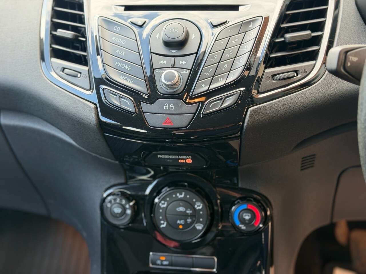 2013 FORD FIESTA 2013 FORD FIESTA