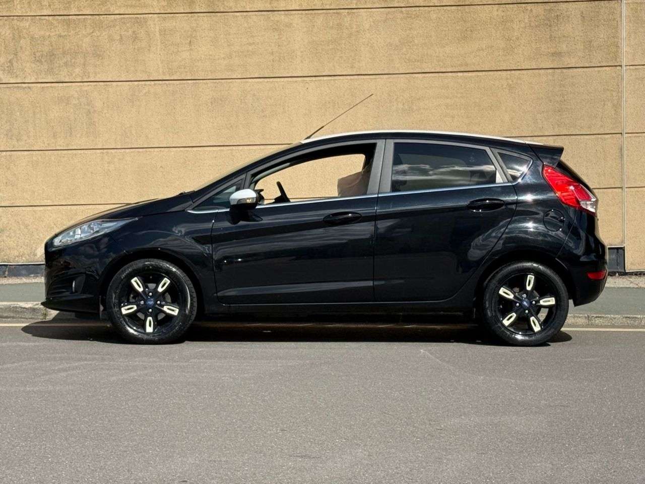 2016 FORD FIESTA 2016 FORD FIESTA