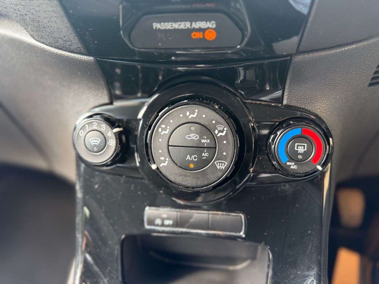 2016 FORD FIESTA 2016 FORD FIESTA