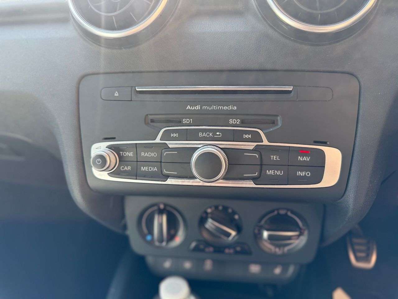 2015 AUDI A1 2015 AUDI A1