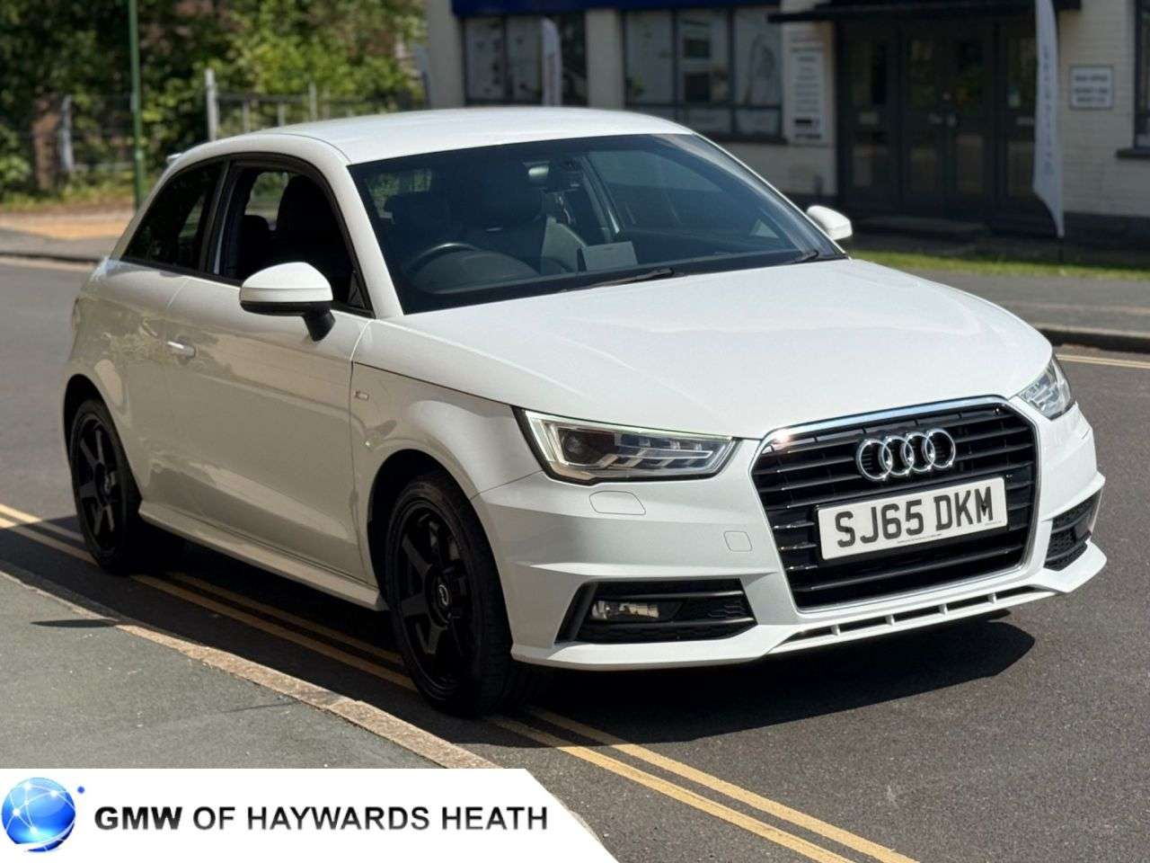 2015 AUDI A1 2015 AUDI A1