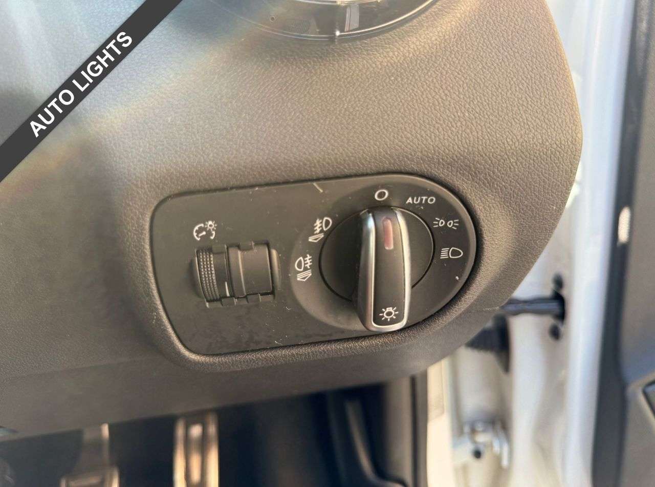 2015 AUDI A1 2015 AUDI A1