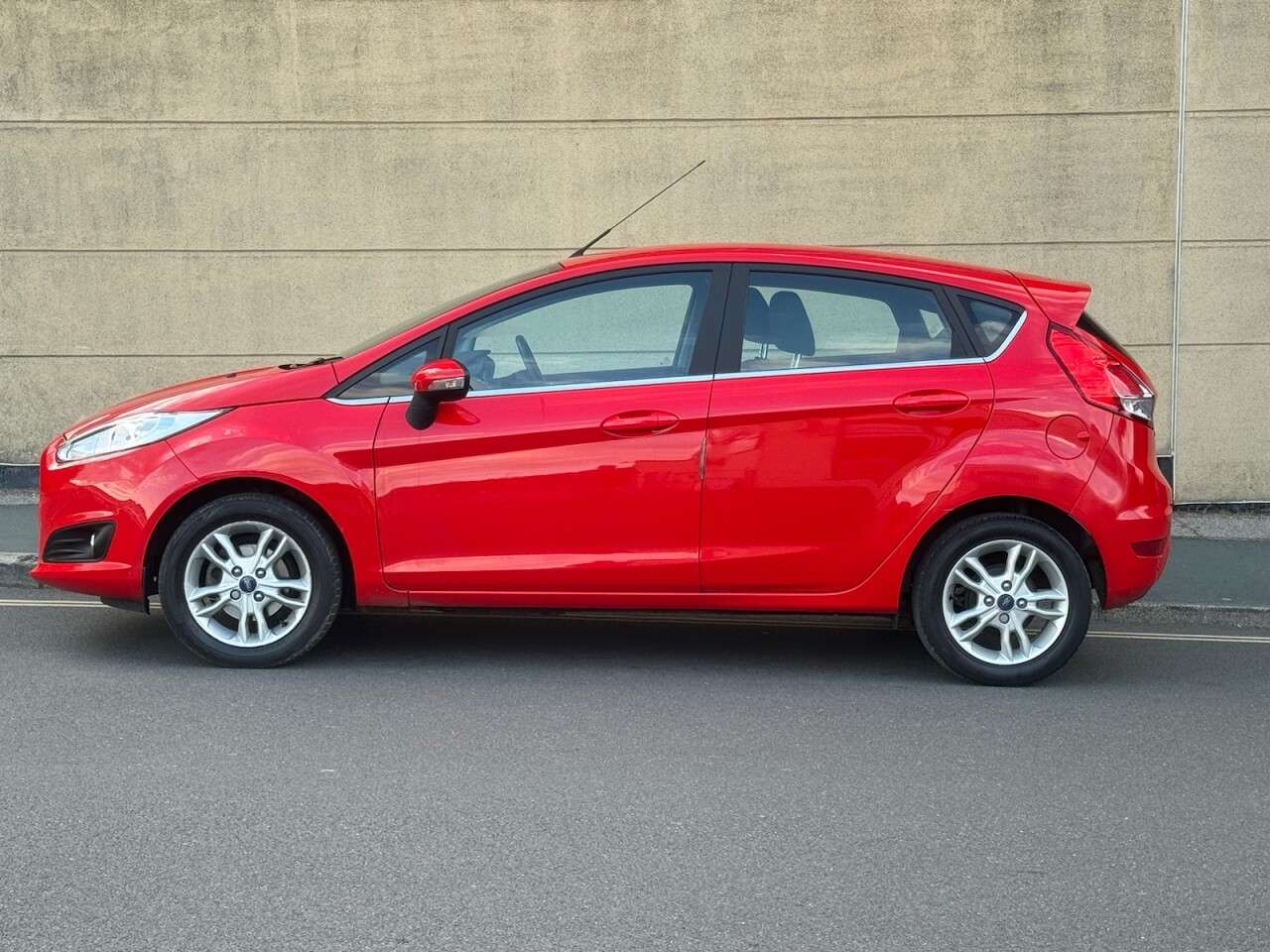 2015 FORD FIESTA 2015 FORD FIESTA