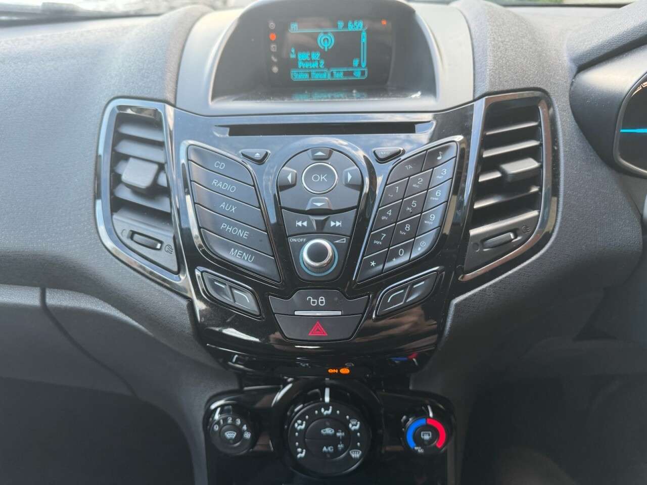 2015 FORD FIESTA 2015 FORD FIESTA