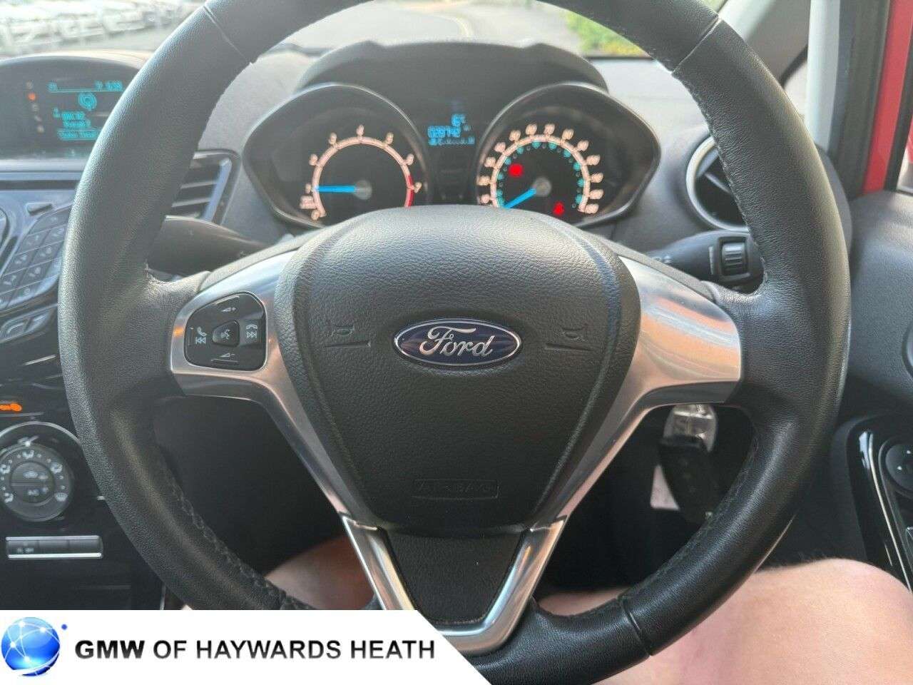 2015 FORD FIESTA 2015 FORD FIESTA