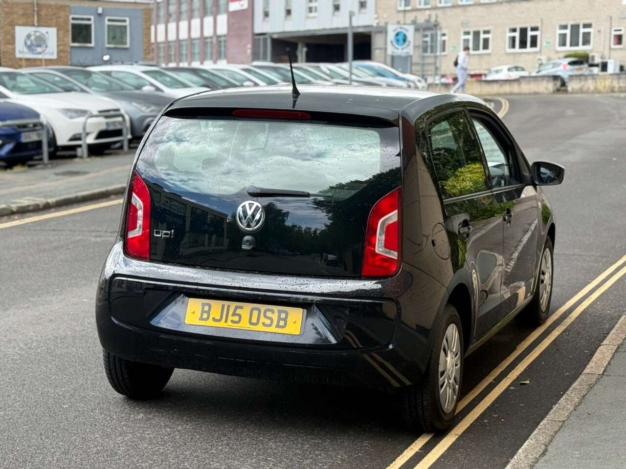 2015 VOLKSWAGEN UP! 2015 VOLKSWAGEN UP!