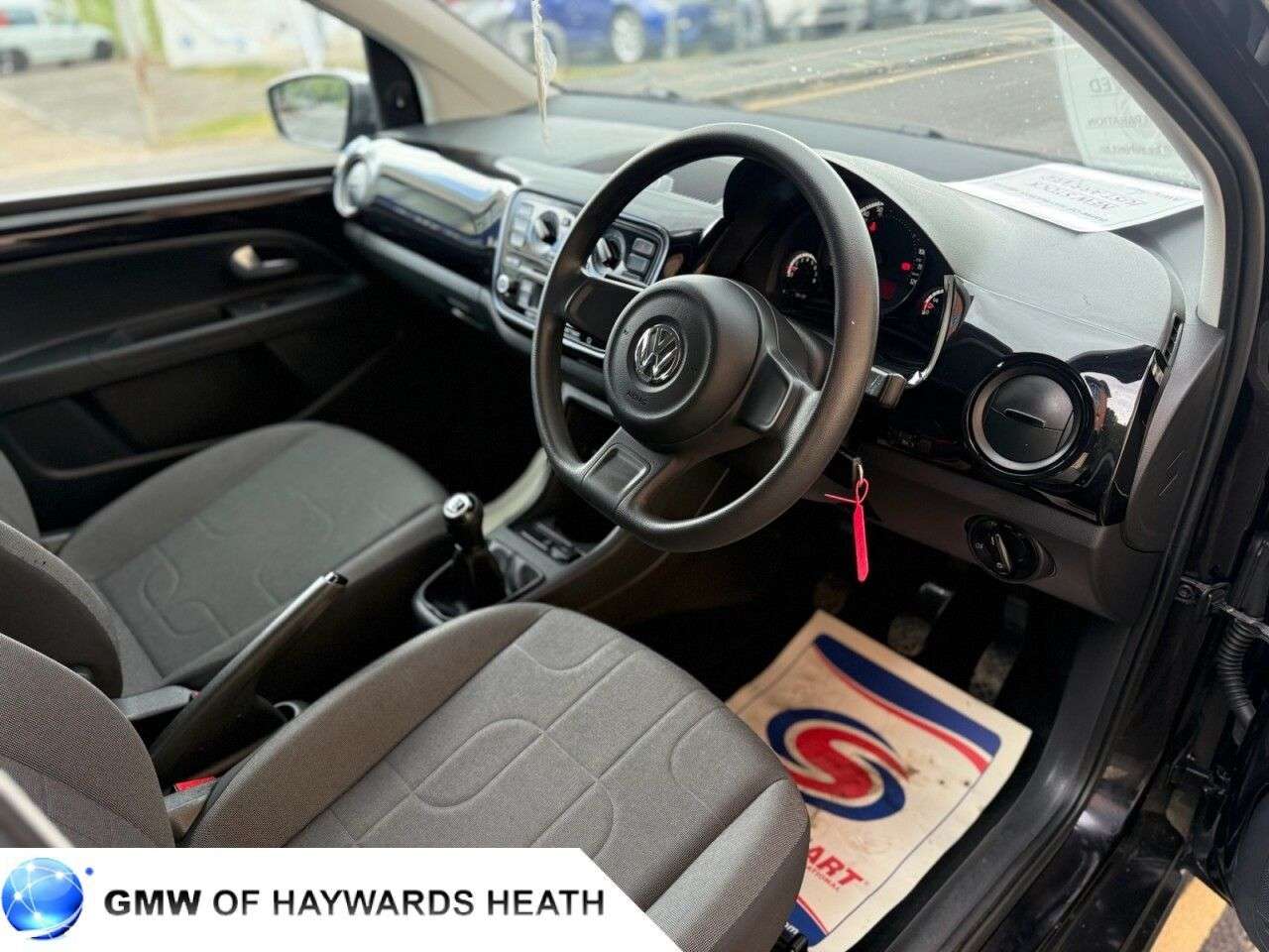 2015 VOLKSWAGEN UP! 2015 VOLKSWAGEN UP!