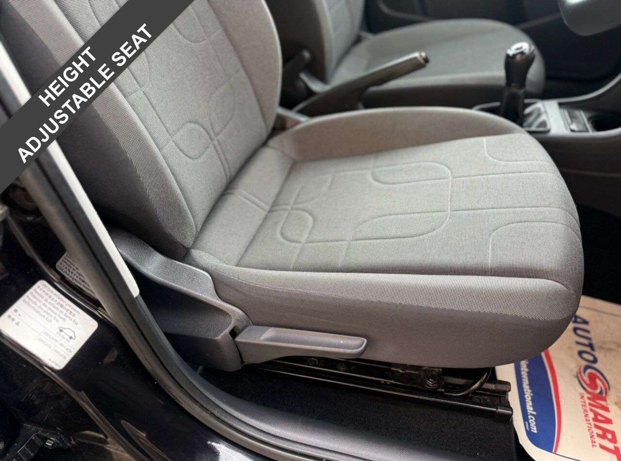 2015 VOLKSWAGEN UP! 2015 VOLKSWAGEN UP!