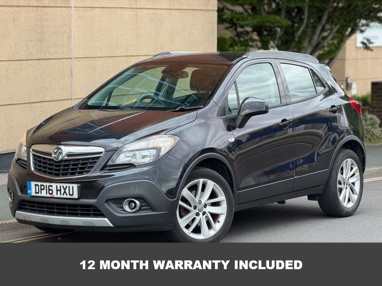 A 2016 VAUXHALL MOKKA 1.6i Exclusiv SUV 5dr Petrol Manual 2WD Euro 6 (s/s) (115 ps) A 2016 VAUXHALL MOKKA 1.6i Exclusiv SUV 5dr Petrol Manual 2WD Euro 6 (s/s) (115 ps)