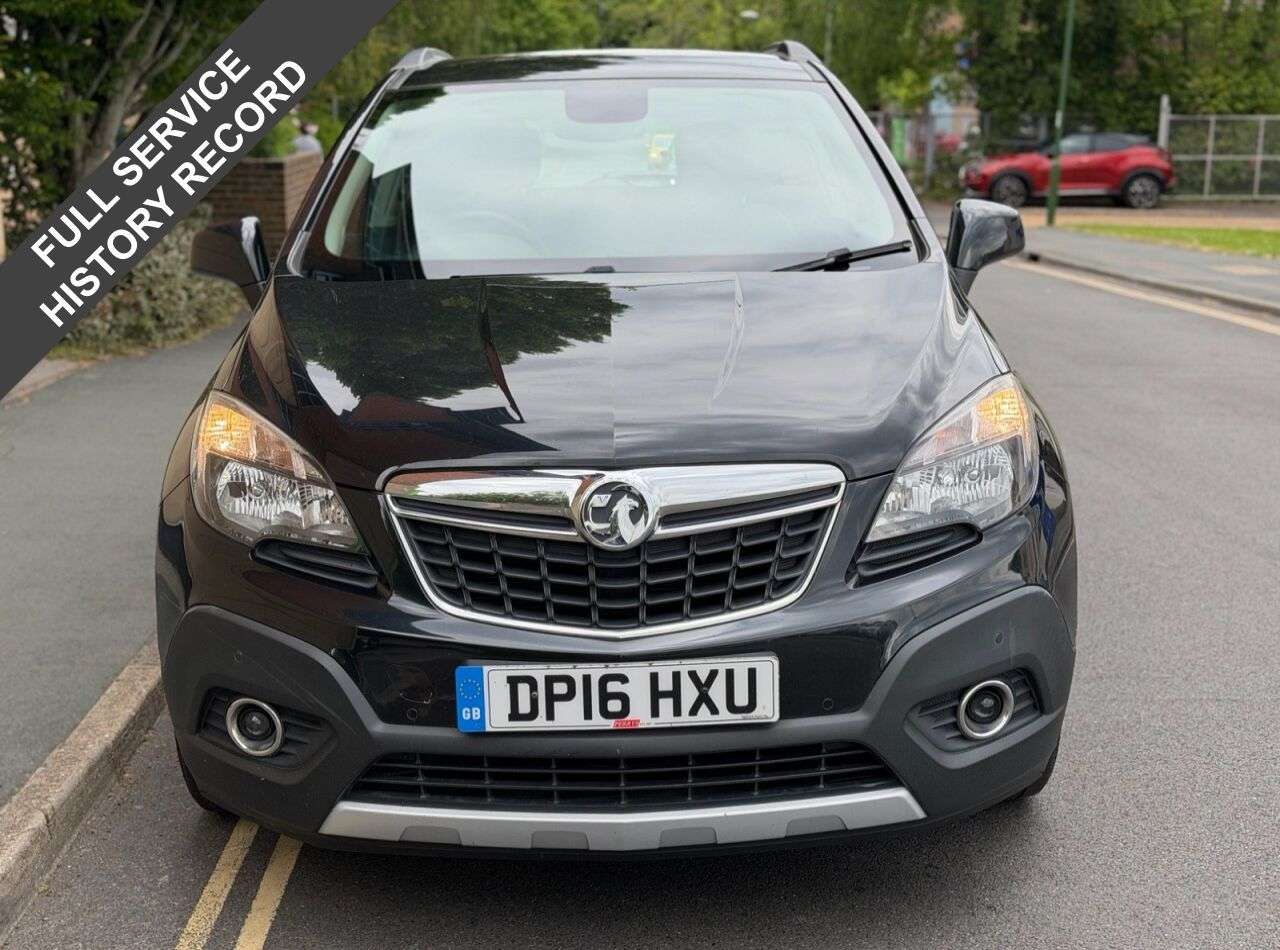A 2016 VAUXHALL MOKKA 1.6i Exclusiv SUV 5dr Petrol Manual 2WD Euro 6 (s/s) (115 ps) A 2016 VAUXHALL MOKKA 1.6i Exclusiv SUV 5dr Petrol Manual 2WD Euro 6 (s/s) (115 ps)