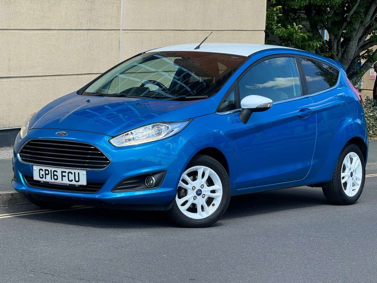 A 2016 FORD FIESTA 1.0T EcoBoost Zetec Blue Edition Hatchback 3dr Petrol Manual Euro 6 (s/s) ( A 2016 FORD FIESTA 1.0T EcoBoost Zetec Blue Edition Hatchback 3dr Petrol Manual Euro 6 (s/s) (
