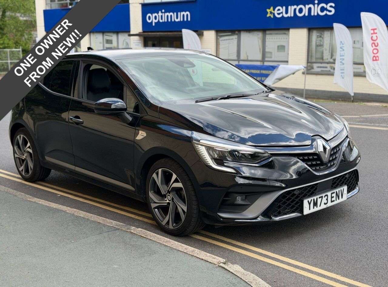 A 2023 RENAULT CLIO 1.0 TCe RS Line Hatchback 5dr Petrol Manual Euro 6 (s/s) (90 ps) A 2023 RENAULT CLIO 1.0 TCe RS Line Hatchback 5dr Petrol Manual Euro 6 (s/s) (90 ps)
