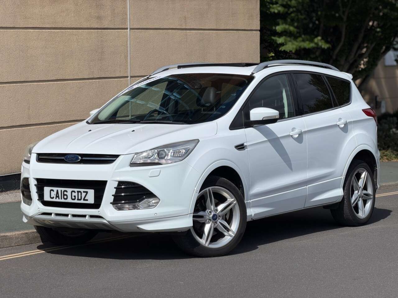 A 2016 FORD KUGA 1.5T EcoBoost Titanium X Sport SUV 5dr Petrol Auto AWD Euro 6 (s/s) (182 ps A 2016 FORD KUGA 1.5T EcoBoost Titanium X Sport SUV 5dr Petrol Auto AWD Euro 6 (s/s) (182 ps