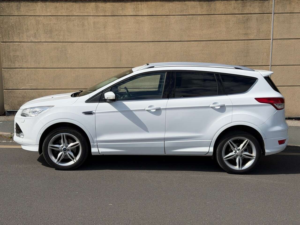 2016 FORD KUGA 2016 FORD KUGA