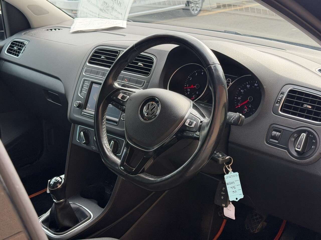 A 2017 VOLKSWAGEN POLO 1.2 TSI BlueMotion Tech Match Edition Hatchback 5dr Petrol Manual Euro 6 (s A 2017 VOLKSWAGEN POLO 1.2 TSI BlueMotion Tech Match Edition Hatchback 5dr Petrol Manual Euro 6 (s