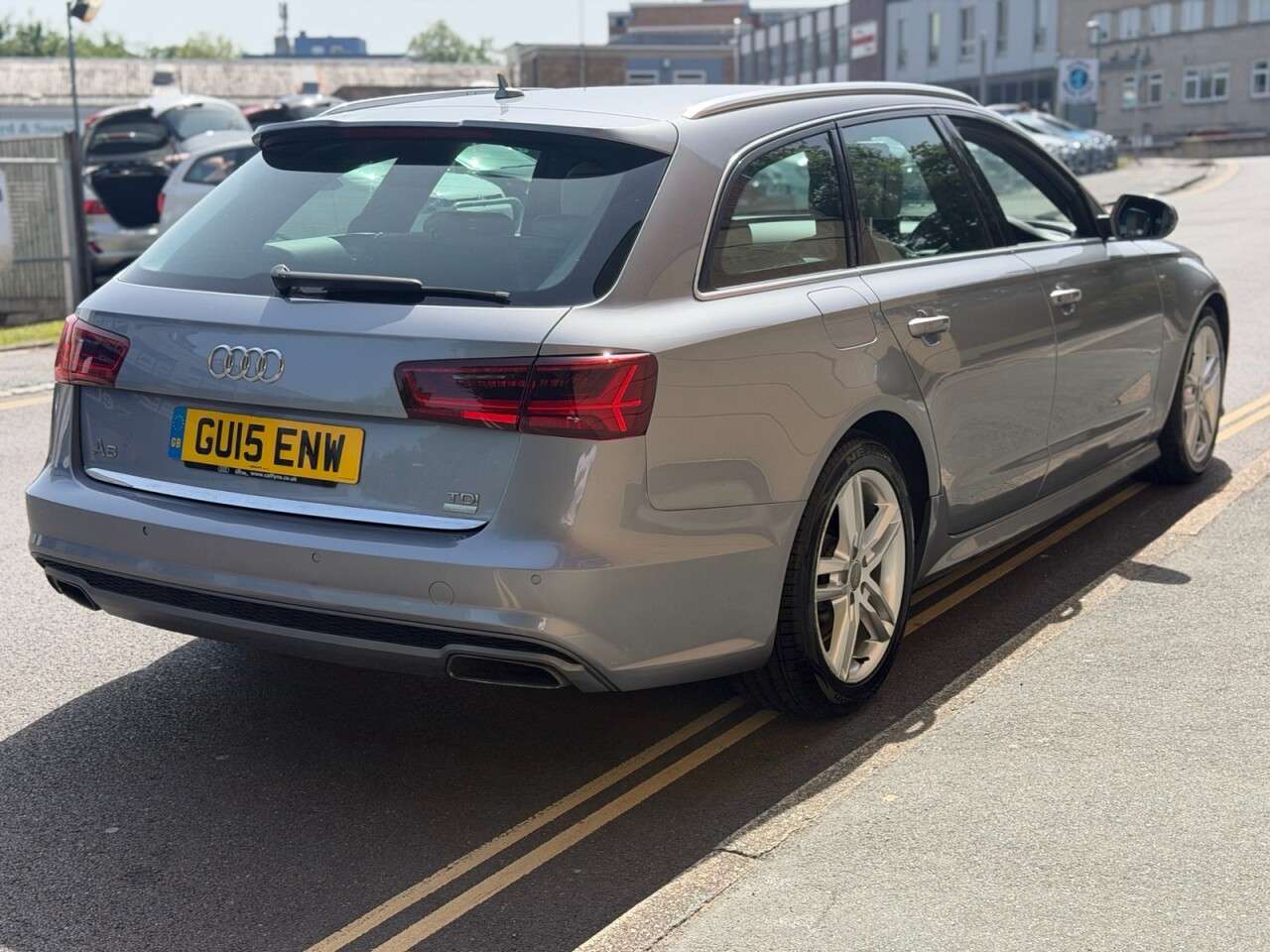 A 2015 AUDI A6 AVANT 2.0 TDI ultra S line Estate 5dr Diesel S Tronic Euro 6 (s/s) (190 ps) A 2015 AUDI A6 AVANT 2.0 TDI ultra S line Estate 5dr Diesel S Tronic Euro 6 (s/s) (190 ps)