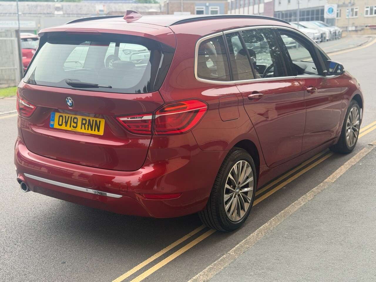 A 2019 BMW 2 SERIES GRAN TOURER 1.5 218i Luxury MPV 5dr Petrol Manual Euro 6 (s/s) (140 ps) A 2019 BMW 2 SERIES GRAN TOURER 1.5 218i Luxury MPV 5dr Petrol Manual Euro 6 (s/s) (140 ps)