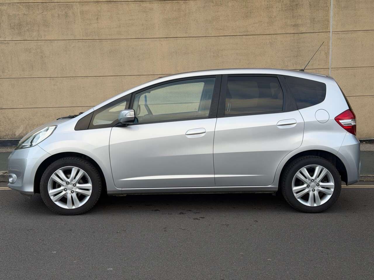2012 HONDA JAZZ 2012 HONDA JAZZ