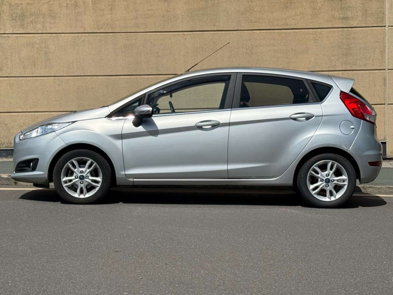 2015 FORD FIESTA 2015 FORD FIESTA