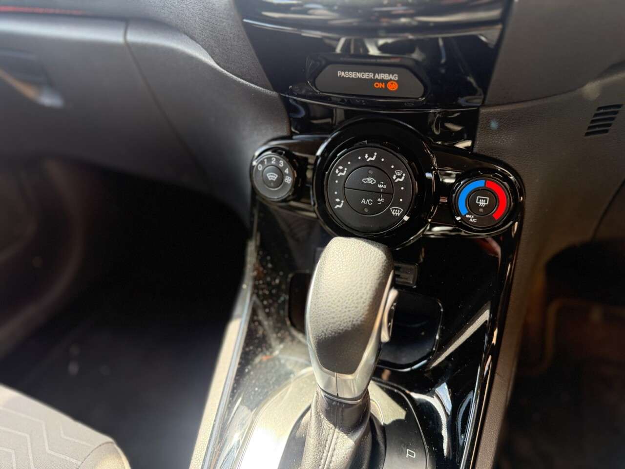 2015 FORD FIESTA 2015 FORD FIESTA