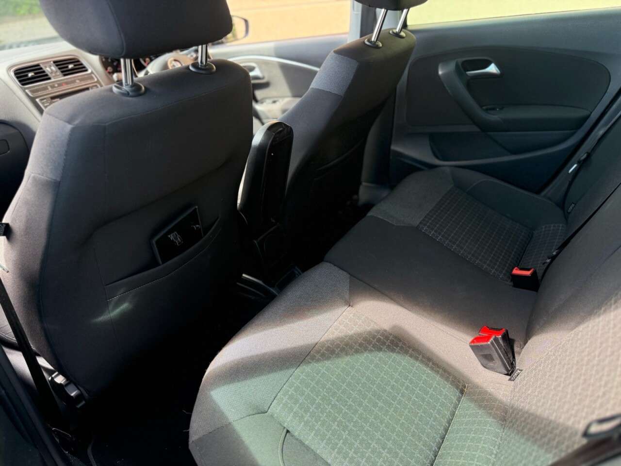 2015 VOLKSWAGEN POLO 2015 VOLKSWAGEN POLO